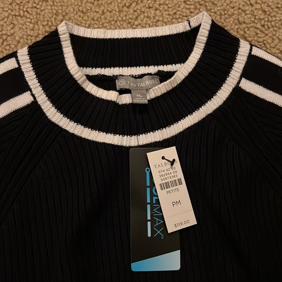 Talbots Sweater Top PM - Picture 2 of 4